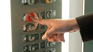 Modernização técnica de elevadores